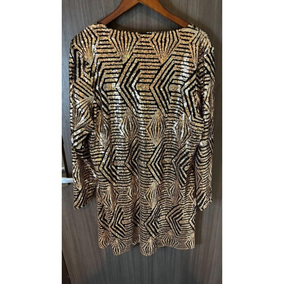 City Chic Bright Lights Dress Women's 20 Black Lined Sequin V-Neck Long‎ Sleeve - Picture 2 of 15